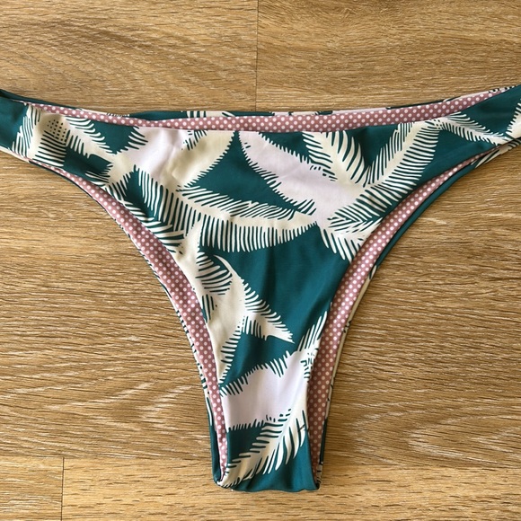 Bikini set - Picture 2 of 5